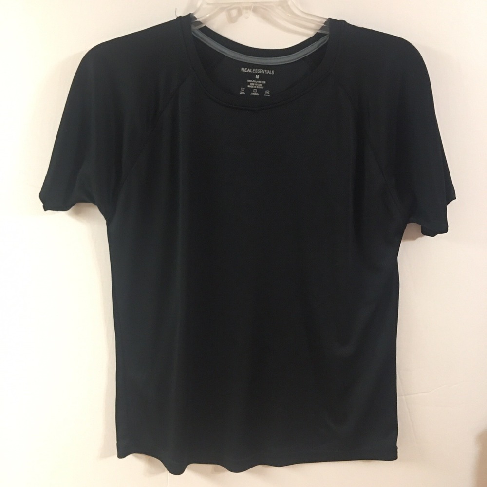 Real Essentials T Shirt Mens M Black Short Sleeves Soft Light Weight Crew-Neck